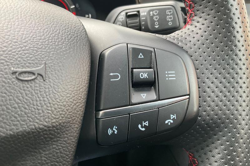 Used Ford Focus 2023 for sale - 78180356: Photo 31