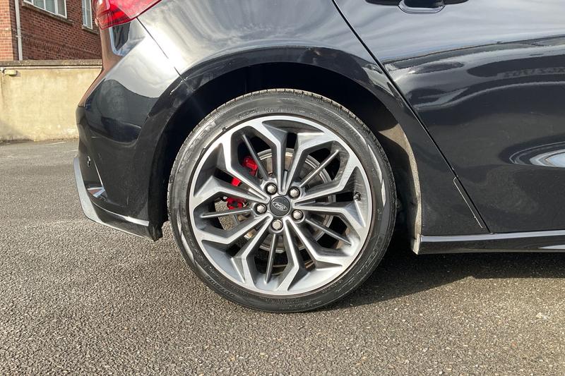 Used Ford Focus 2023 for sale - 78180356: Photo 8