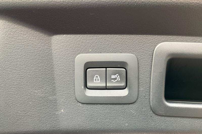 Used Mazda CX-60 2023 for sale - 76508182: Photo 34