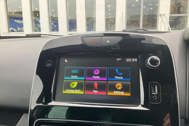 Used Renault Clio 2019 for sale - 76480403: Photo 23