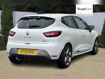 Used Renault Clio 2019 for sale - 76480403: Photo