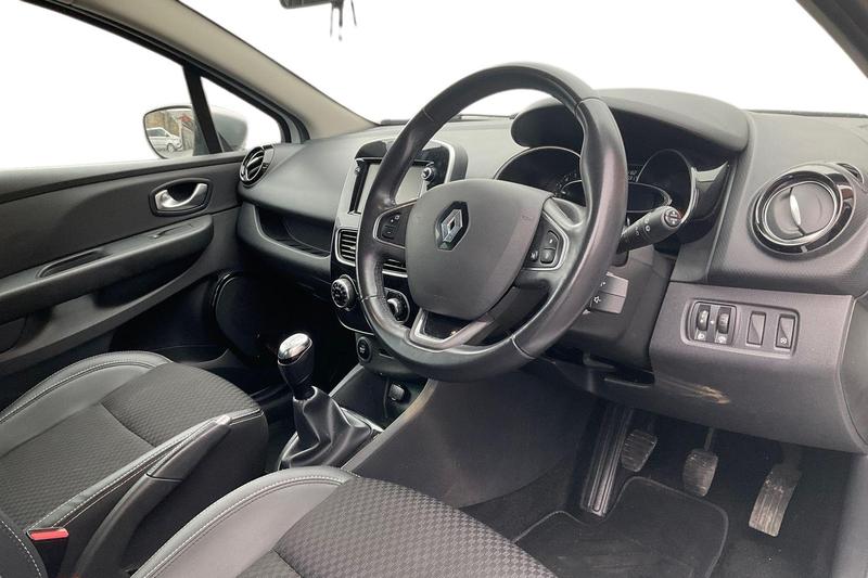 Used Renault Clio 2019 for sale - 76480403: Photo 9