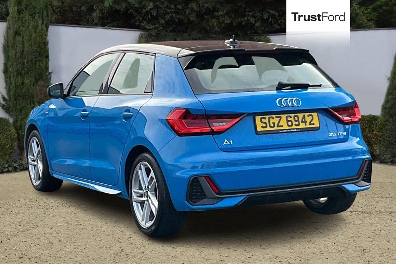 Used Audi A1 2020 for sale - 76415787: Photo 2