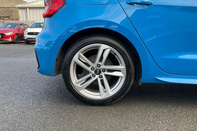 Used Audi A1 2020 for sale - 76415787: Photo 8