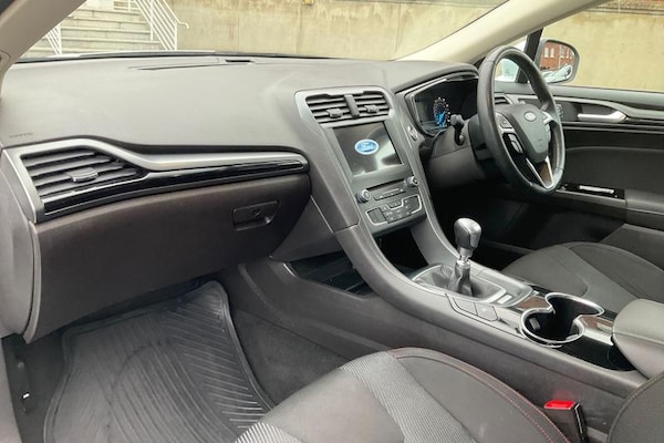 Used Ford Mondeo 2017 for sale - 76277364: Photo 18