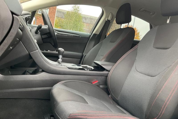 Used Ford Mondeo 2017 for sale - 76277364: Photo 19