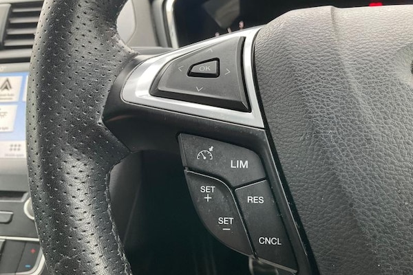 Used Ford Mondeo 2017 for sale - 76277364: Photo 29