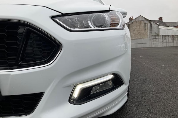 Used Ford Mondeo 2017 for sale - 76277364: Photo 35