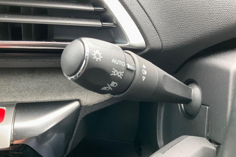 Used Peugeot 5008 2022 for sale - 76844964: Photo 14