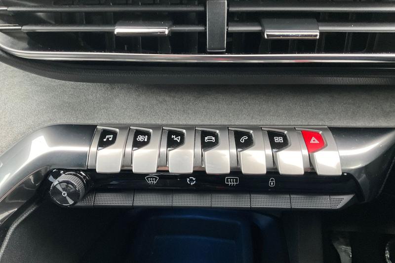 Used Peugeot 5008 2022 for sale - 76844964: Photo 28