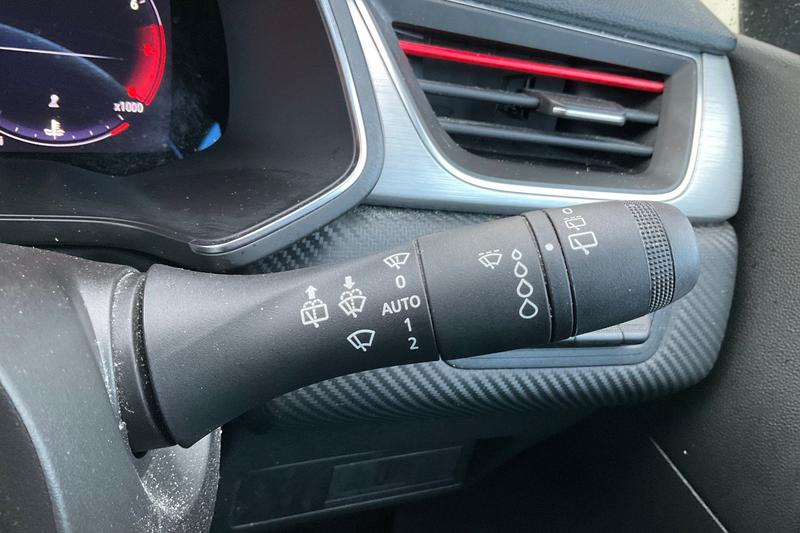 Used Renault Captur 2022 for sale - 76631440: Photo 15