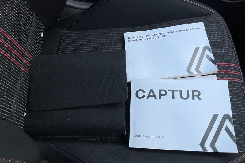 Used Renault Captur 2022 for sale - 76631440: Photo 22