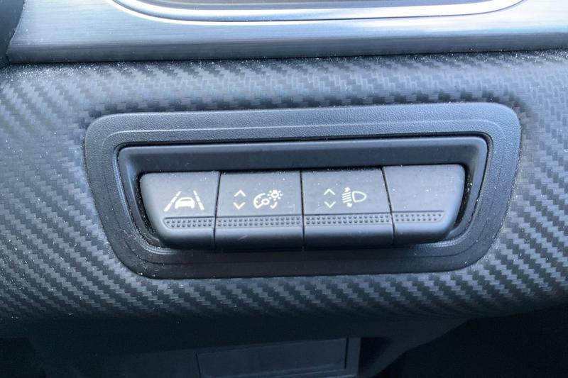 Used Renault Captur 2022 for sale - 76631440: Photo 33