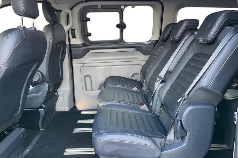 Used Ford Tourneo Custom 2025 for sale - 78028638: Photo 10