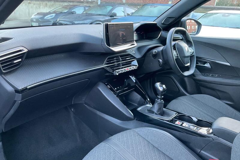 Used Peugeot 2008 2023 for sale - 77218183: Photo 18