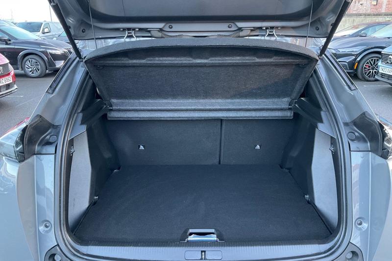 Used Peugeot 2008 2023 for sale - 77218183: Photo 21