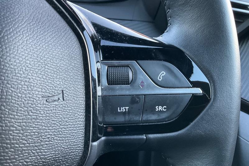 Used Peugeot 2008 2023 for sale - 77218183: Photo 30