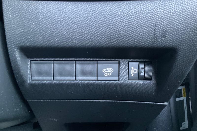 Used Peugeot 2008 2023 for sale - 77218183: Photo 33