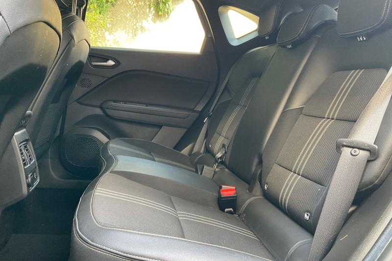 Used Renault Captur 2023 for sale - 76565077: Photo 20