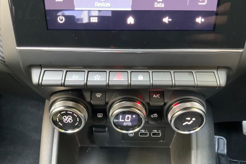 Used Renault Captur 2023 for sale - 76565077: Photo 27