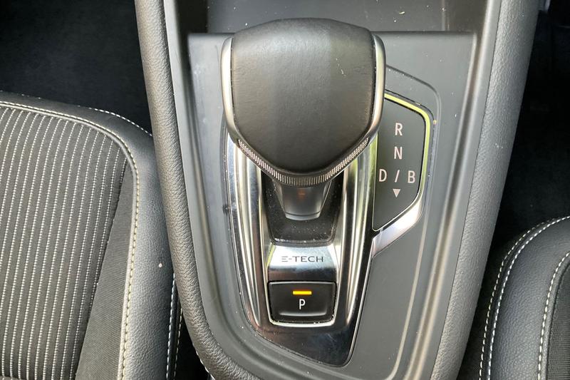 Used Renault Captur 2023 for sale - 76565077: Photo 28