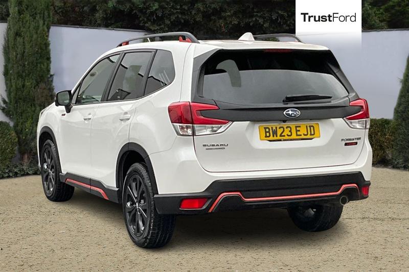 Used Subaru Forester 2023 for sale - 77641460: Photo 2