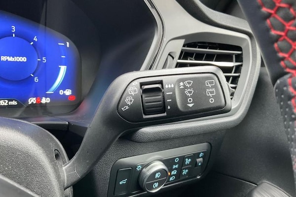 Used Ford Kuga 2022 for sale - 76302737: Photo 15