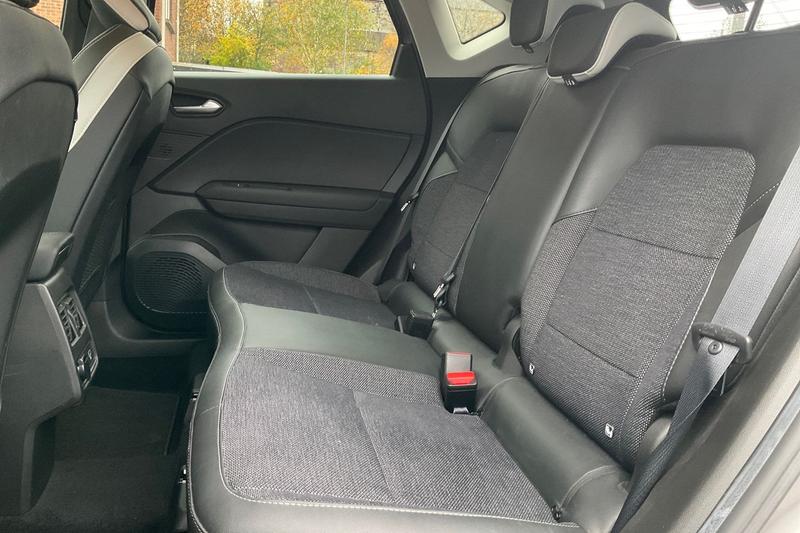 Used Renault Captur 2022 for sale - 76452907: Photo 20