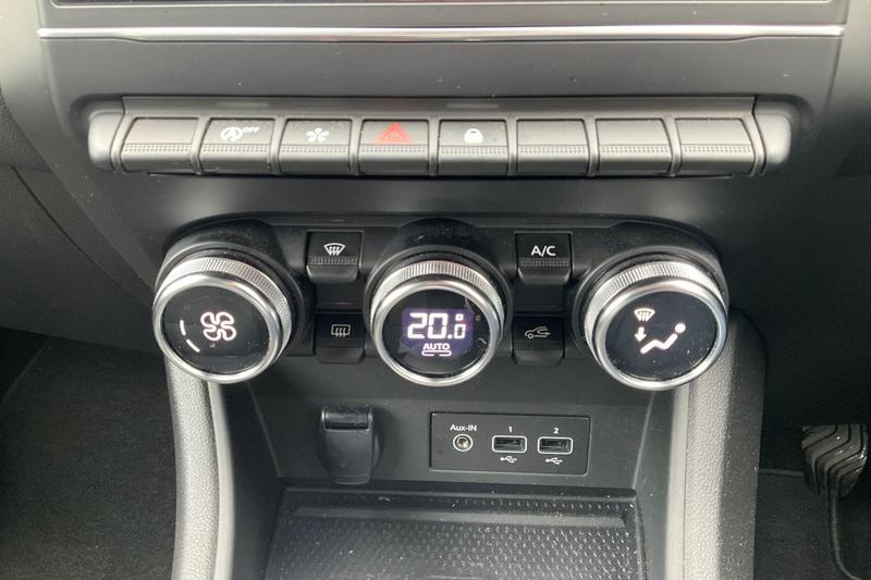 Used Renault Captur 2022 for sale - 76452907: Photo 28