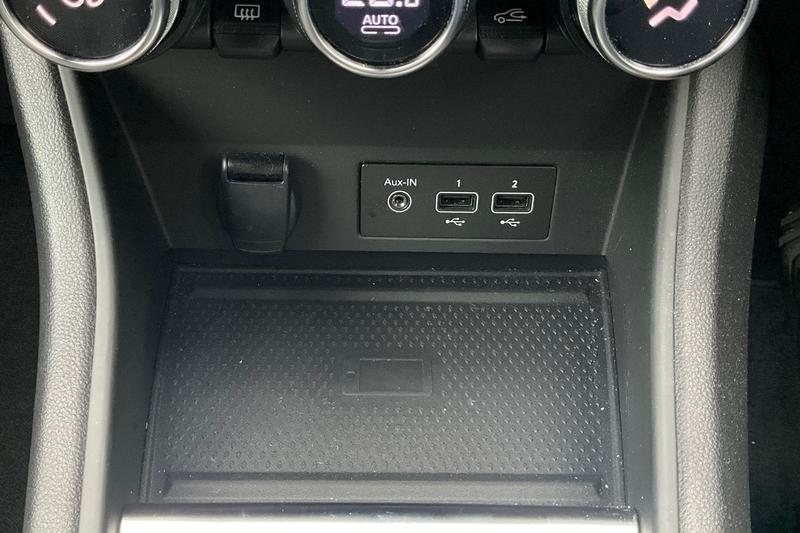 Used Renault Captur 2022 for sale - 76452907: Photo 30