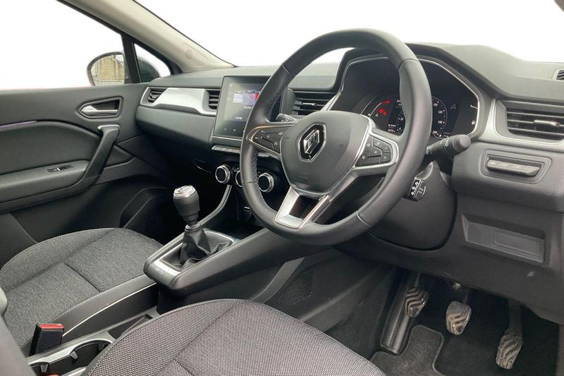 Used Renault Captur 2022 for sale - 76452907: Photo 9