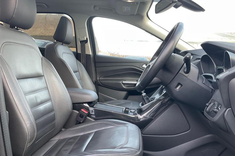 Used Ford Kuga 2019 for sale - 76949155: Photo 17