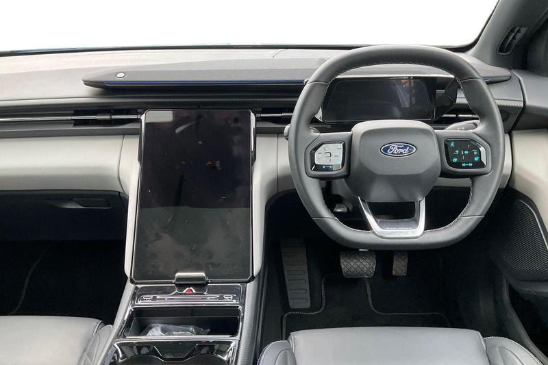 Used Ford Explorer 2024 for sale - 77280505: Photo 11