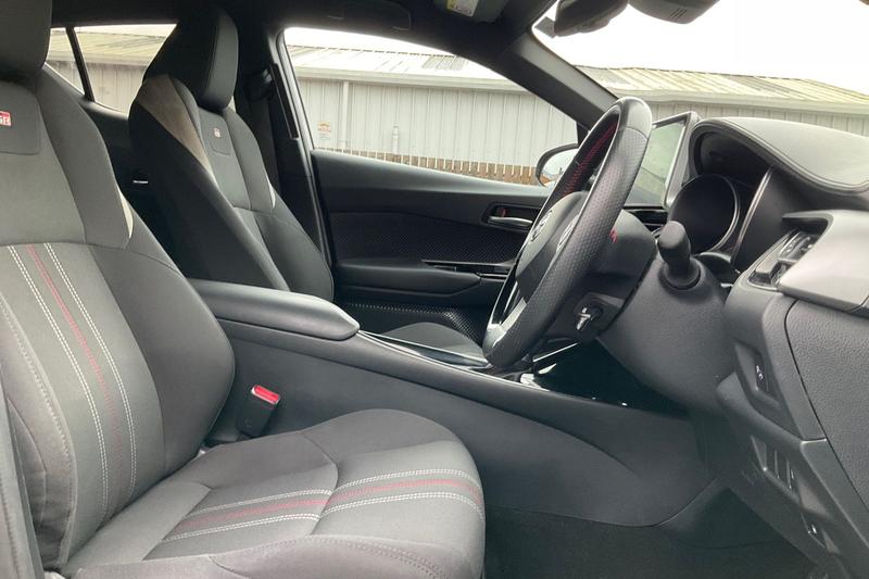 Used Toyota C-HR 2022 for sale - 77498009: Photo 17