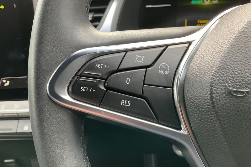 Used Renault Captur 2025 for sale - 76184474: Photo 30