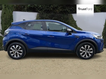 Used Renault Captur 2025 for sale - 76184474: Photo 3
