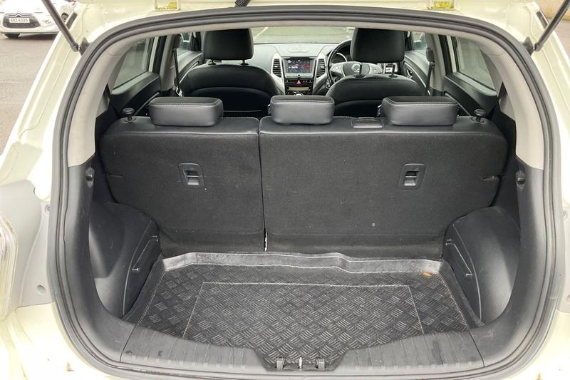 Used Ssangyong Tivoli for sale - 76467737: Photo 21