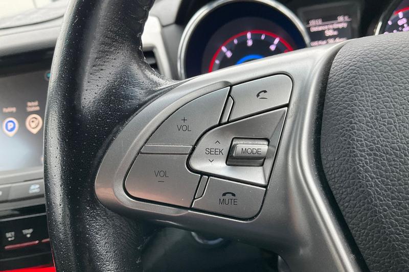 Used Ssangyong Tivoli for sale - 76467737: Photo 31