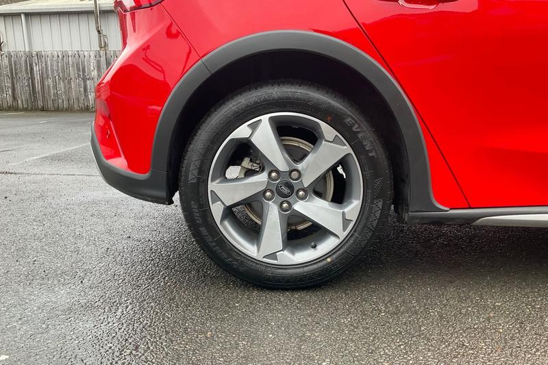 Used Ford Focus 2022 for sale - 76452914: Photo 8