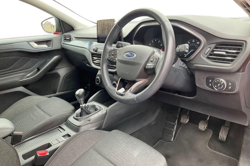 Used Ford Focus 2022 for sale - 76452914: Photo 9