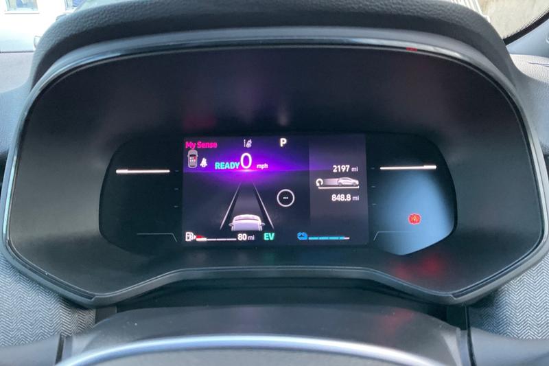 Used Renault Clio 2023 for sale - 76621523: Photo 13