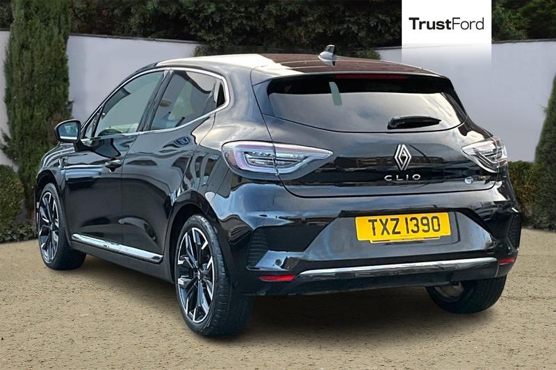 Used Renault Clio 2023 for sale - 76621523: Photo 2