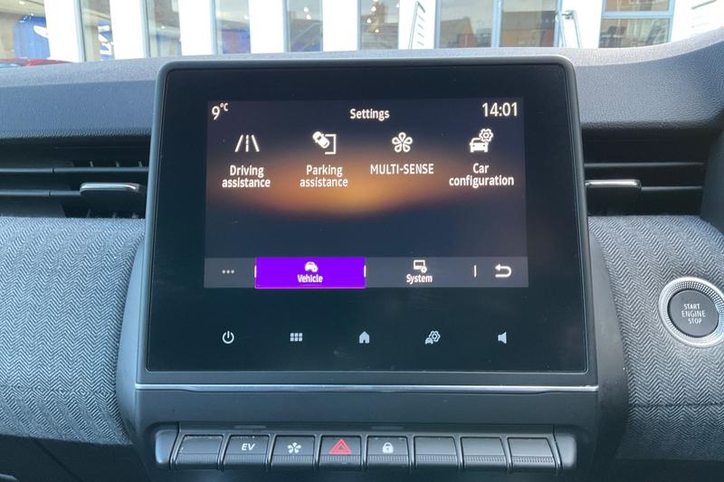 Used Renault Clio 2023 for sale - 76621523: Photo 26