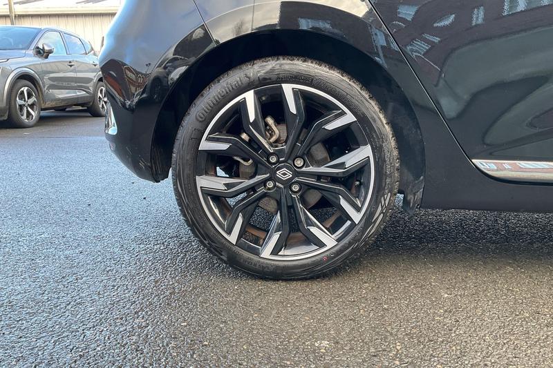 Used Renault Clio 2023 for sale - 76621523: Photo 8