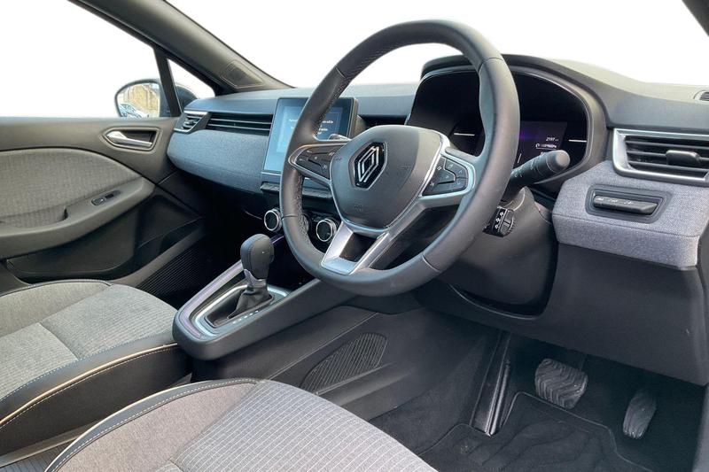 Used Renault Clio 2023 for sale - 76621523: Photo 9