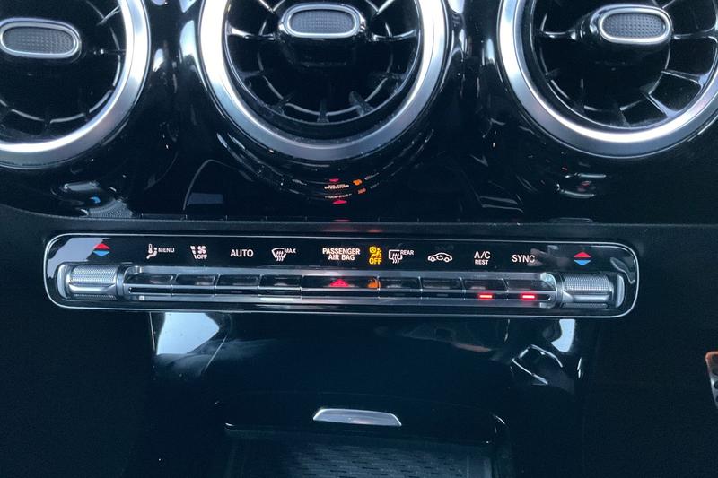 Used Mercedes-Benz A-Class 2020 for sale - 76690879: Photo 30