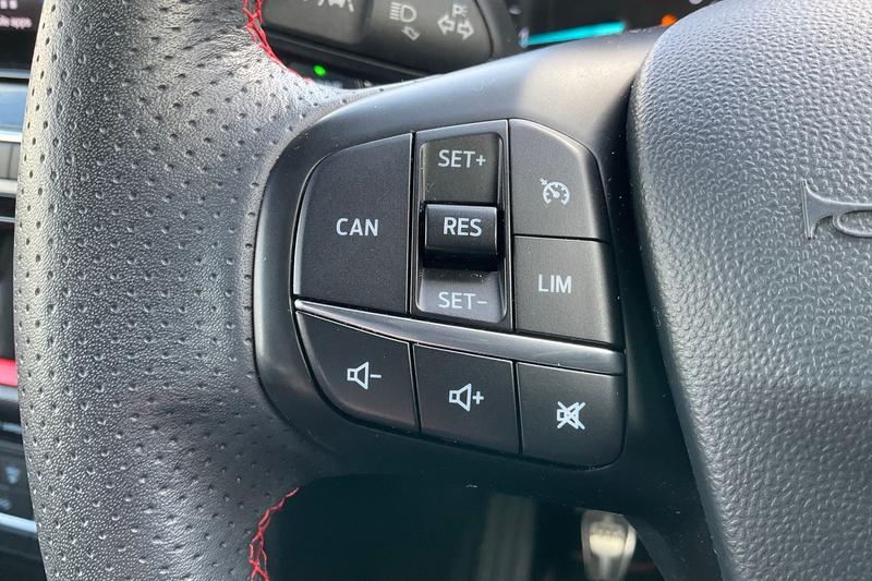 Used Ford Fiesta 2019 for sale - 78067561: Photo 31