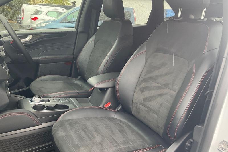 Used Ford Kuga 2022 for sale - 77462528: Photo 19