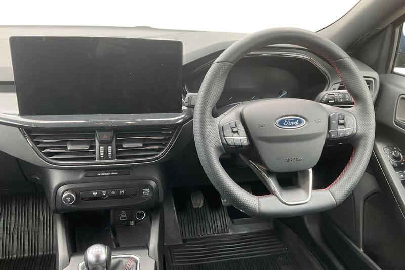 Used Ford Focus 2023 for sale - 77009492: Photo 11