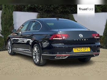 Used Volkswagen Passat 2020 for sale - 75721957: Photo